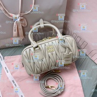 miumiu 新款保齡球包包5 手袋 銀包 斜孭袋 背囊 禮物 情人節 送禮
