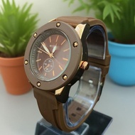 Jam Tangan Wanita Fossil Rubber Karet Chrono Variasi Analog Quartz Tahan Air Elegan