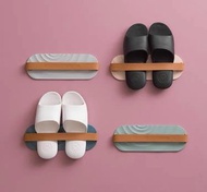 JPE - 日系撞色拖鞋架 浴室拖鞋架 壁掛式鞋架 廁所放鞋器 收納掛式瀝水鞋架