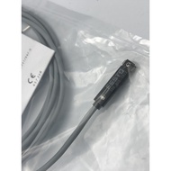 Festo FESTO Cylinder Magnetic Switch SME-8M-DS-24V-K-2.5-OE 543862 543872