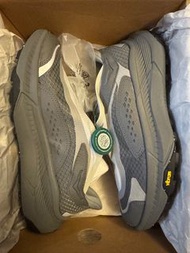 Hoka One One Project Transport