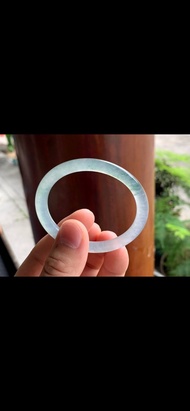 冰種玉鐲 天然翡翠玉鐲 A玉 手鐲 • 高冰種半山水飄花翡翠貴妃鐲