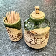 00446DS《藏品》日本 三大名燒 古織部燒 加藤連瓶造 經典 手繪陶胎 冰裂釉 醬油瓶 茶棗  毛巾筒 牙籤筒