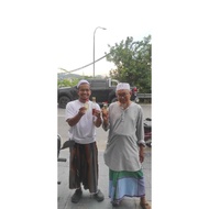 Minyak Urut 100% minyak kelapa asli , akar2 kayu & herba2 ter