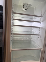 MIELE 嵌入式雙門雪櫃連冰箱 