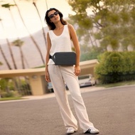 美國 TRAVELON | Roam 3層防盜斜背腰包(墨黑) | RFID 防割