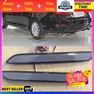 Rear Bumper reflctor reflector Driving tail 丰田 后保险杠反光灯 刹车灯 Camry wish innova Harrier Alphard vellfir