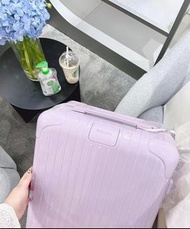 rimowa essential cabin hand carry size 21