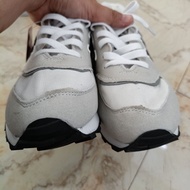 574 stone island sneakers are not running shoes