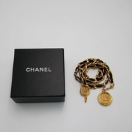 Chanel vintage香奈兒復古經典黑金雙層垂墜穿皮鏈條coco可可女士金幣造型標誌腰鍊 腰鏈 腰帶 皮帶 二手