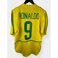 High quality 2002-04 Brazil home Ronaldo #9 retro sports football jersey
