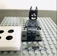Lego 76183 Batman Batcave Ridder Face off - 主角 Batman 人仔連武器、 全新未開斗篷，靚印花、全新貨品、Lego 76240 76273 76224 