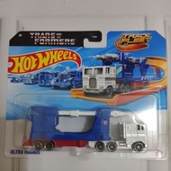 HW Transformers Ultra MagnusHW