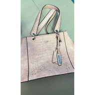 Preloved guess bag