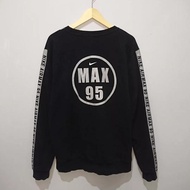 crewneck vintage Nike Air max 95 seperti carhartt stussy obey palace