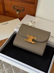 順豐包郵 💯全新 ❤Celine Triomphe 錢包❤