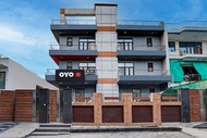 Hotel O Diamond Stays Near ISKCON Temple Noida