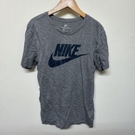 女S Nike灰色短袖T恤