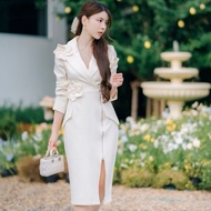 New️ Long-Sleeved Collar Suit Dress S32/26/36 Floral Detail Front Pocket Skirt With Zipper Beautiful