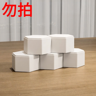 ASCOR | Dust-Proof Transparent Collectible Display Shelf
