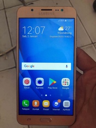 Samsung J7 2016 NFC 2GB/16GB Second Ex Resmi Mulus Normal Pemakaian