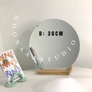 30 cm mirror + wooden base / Circle Mirror + wooden support / Aesthetic Mirror / round mirror / wall