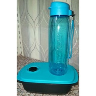 TUPPERWARE bottle with lunch box