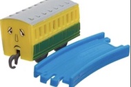 Thomas 扭蛋玩具火車 黃色車箱