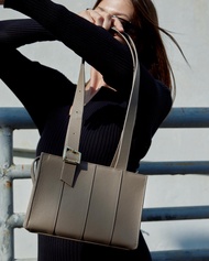 MYNTE STUDIO - STRYPE