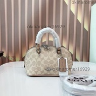蔻馳貝殼包 COACH