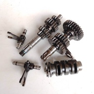 GIGI RASIO SMASH TITAN 115 ORIGINAL COPOTAN MOTOR TRANSMISI SMASH TITAN 115