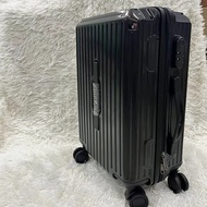 กระเป๋าเดินทางแบบมีซิปขนาด 20/24 นิ้ว ผลิตจาก ABS + PC ทนทาน มีให้เลือกหลายสี cup holder version