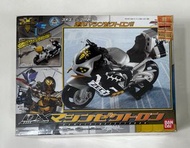 日版 Bandai 幪面超人 kabuto 甲蟲王 旋風王 戰車