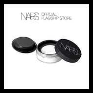 NARS Light Reflecting™ Loose Setting Powder: Crystal - Bedak tabur untuk mengunci makeup dengan hasi