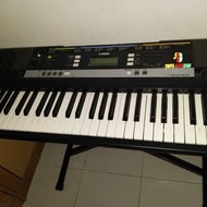 keyboard bekas Yamaha PSR-E243
