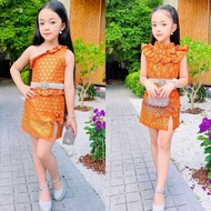 ชุดไทยเด็กเสื้อคอจีนระบายคอ+กระโปรงผ่าหน้า