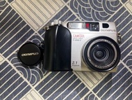 CCD - Olympus Camedia C-2000 Z  大光圈 3倍變焦 數碼相機