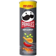 PRINGLES Keripik Kentang Renyah Rasa Pedas 107 gram