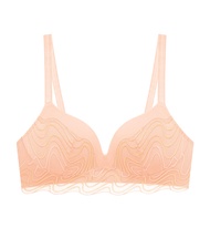 Triumph เสื้อชั้นในไม่มีโครงคัพทรง360 Curve รหัส 10218438 รุ่น Curves P-R สีชมพูอ่อน 00QG