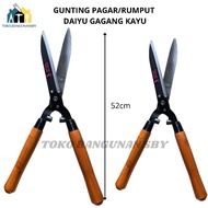 GRASS SHEARS GRASS SHEARS / BRANCH SHEARS DAIYU GARDEN SHEARS WITH WOODEN HANDLE