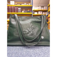 preloved F. timber sholder bag/ tote bag.