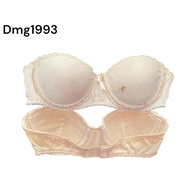 C Dmg1993 branded bra foam underwire bra Rijeck stain size 32A