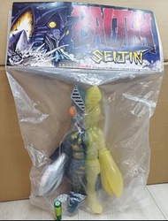 (W Plaza shop 225)  Planet X  Ultraman Baltan 巴魯坦 夜光版 膠公仔 vinyl Kaiju 吉田 超合金 Popy Takatok Bullmark c