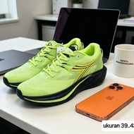 Sports shoes jogging and running culture marathon athlete diadora green snake