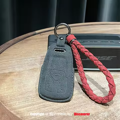 Make of Alcantara Car Key Case Cover Shell For Audi A1 A3 8P 8Y A4 A5 A6 C7 A7 S3 S7 S8 R8 Q2 Q3 Q5 