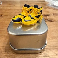第三方 人手上色 NBA 1/6 1:6 Nike LeBron 13 Yellow Black 黃黑 KING James LBJ NBA CAVS 騎士 Heat 熱火 Lakers 湖人 Bla