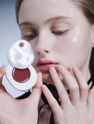 (送Keyring) Objet By KUNDAL滑蓋珍珠貝母水光唇膏 Objet by Kundal Dew Drop Lip Glaze Balm (Objet by Kundal) 2026 