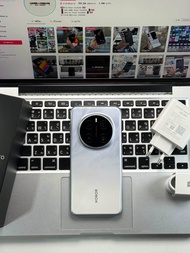 Honor Magic 7 Pro 5G  RAM 12GB/ROM 512GB สภาพเครื่อง 99% มีอุปกรณ์ครบกล่อง
