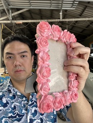 กรอบรูปวินเทจลายดอกกุหลาบสีชมพู ขนาด 4x6 นิ้ว เรซิ่นจ้าว ตั้งได้ แขวนได้ เปิดปิดเอารูปใส่ข้างหลังได้