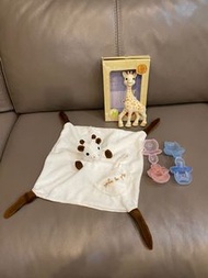 Sophie la Girafe comfort blanket 法國 蘇菲長頸鹿棉安撫巾, teether 固齒器, US baby pacifier 奶嘴